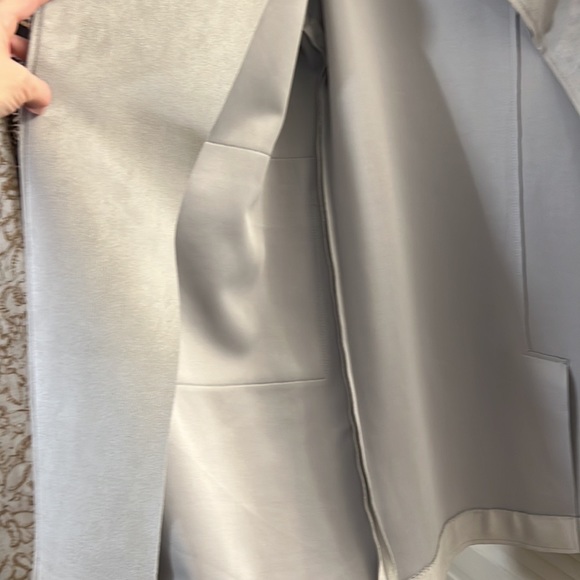 Soft and versatile jacket - Picture 5 of 9